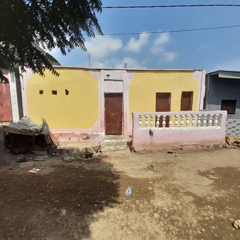 Maison à vendre avec titre provisoire de 150m²