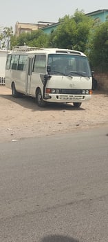 Bus Toyota Coaster, 30 places, puissance 18 CV à vendre