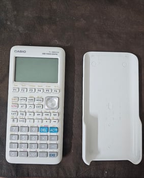 Calculatrice graphique Casio, presque neuve