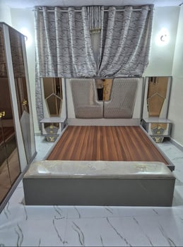 Chambre à coucher en excellent état à vendre