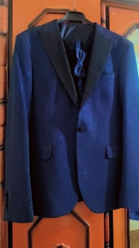 Costume homme élégant 4 pièces, taille 54 (XL) - Bleu marine et noir