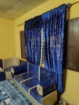 Salon complet en excellent état, utilisé 9 mois