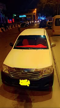 Recherche voiture à vendre - climatisée, moteur 5L, 237 000 km