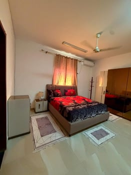 Ensemble de meubles et accessoires pour maison