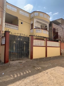 Duplex F7 150 m² avec parking à Gachamaleh