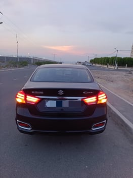 Suzuki Ciaz 2020, essence, très économique, climatisation impeccable