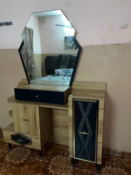 Mobilier et électroménager en très bon état