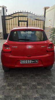 Location Suzuki Dzire 2023, essence, boîte automatique, état neuf