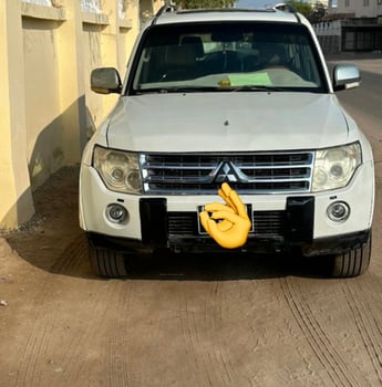 Mitsubishi Pajero V98 toutes options, modèle complet