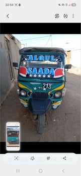 Bajaj D100 bien entretenue, moteur fiable et performant