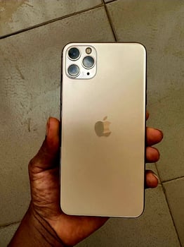 iPhone 11 Pro Max