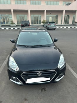 Suzuki Dzire 2023, bien entretenue, climatisation