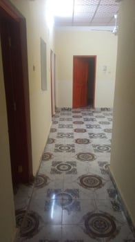 Maison F4 à louer 1er étage proche École Nassib 1 Cité Nassib