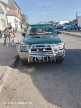 Nissan Patrol 2011, diesel, manuelle, en excellent état