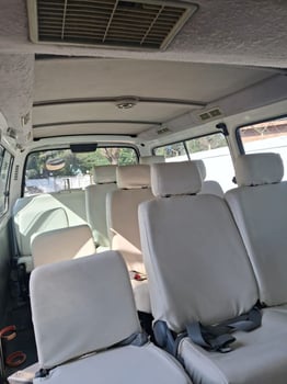 Mini Bus neuf à vendre 2021, 15 places, essence, manuel, neuf