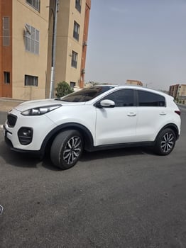 Kia Sportage 2018, diesel, boîte automatique, en excellent état