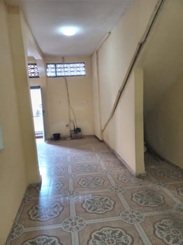 Maison F3 rez-de-chaussée à PK13 proche route