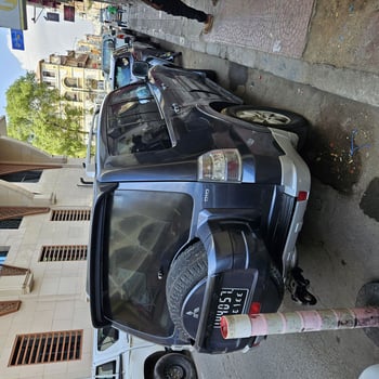 Pajero en excellent état, confortable, climatisé