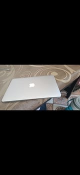 MacBook Air Apple, 4 mois d\'utilisation, excellent état