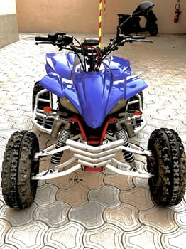 Quad Yamaha YFZ 450 Raptor à restaurer