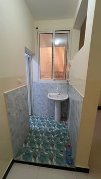 Appartement F4 spacieux avec cuisine équipée à Cité Luxembourg Balbala
