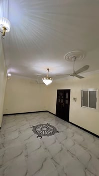 Appartement F4 spacieux avec cuisine équipée à Cité Luxembourg Balbala