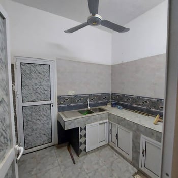 2 Appartements F3 à Saline Ouest avec réservoir et 2 toilettes