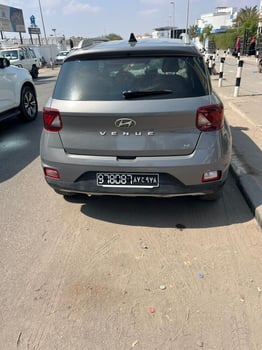 Hyundai Venue 2021 Essence SUV compact en excellent état