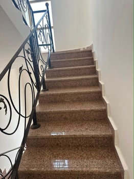 Villa moderne meublé 3 chambres avec jardin et parking à Lota Haramouse