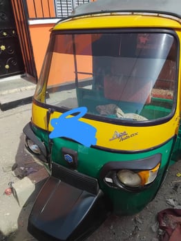 Bajaj Piaggio en très bon état