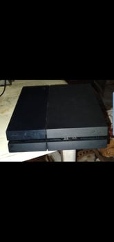 Console Playstation 4 en bon état