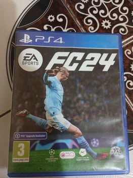 Jeu FIFA 24 sur CD pour console PlayStation endommagée
