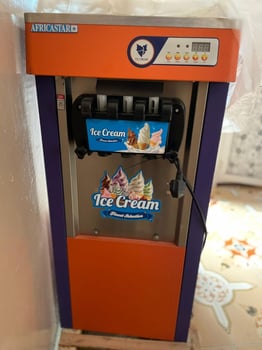 Machine à glace Iskirim neuve jamais utilisée