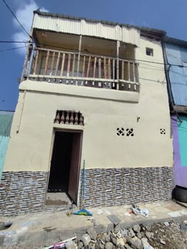 Maison R+1 4 chambres avec titre foncier à Balbala 8 mètres