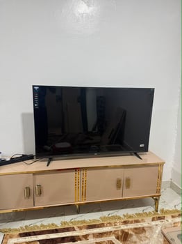 Smart TV SAM 55 pouces UHD 4K en très bon état