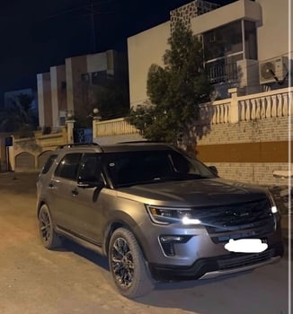 Ford Explorer Luxe 4x4 AWD SUV haut de gamme