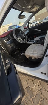 Mitsubishi Xpander Cross 2025 SUV 7 places essence automatique