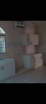 Villa F7 duplex 560m² avec vue mer à Héron, haut standing