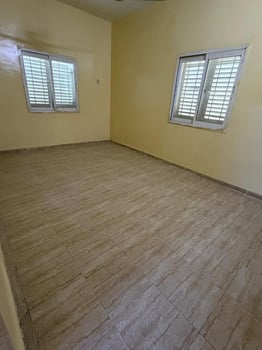 Appartement duplex 4 chambres à louer à Cité Progrès
