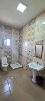 Appartement F4 non-meublé avec climatisation à Héron