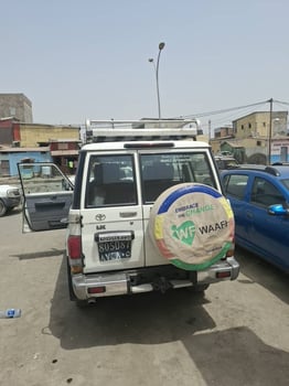 Toyota hard top et Mahindra KUV100