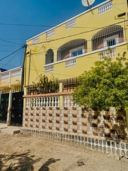 Appartement F4 150 m² avec grande terrasse à Balbala Cheikh Moussa