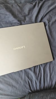 PC portable Lenovo à réparer, clavier et son à remettre en état