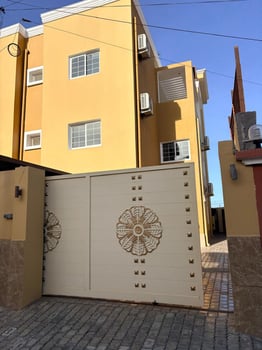 3 appartements modernes 200 m² avec climatisation à Haramous