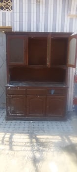 Armoire en bois pour cuisine en très bon état