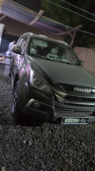 Isuzu D-Max 2021 robuste, diesel, transmission manuelle