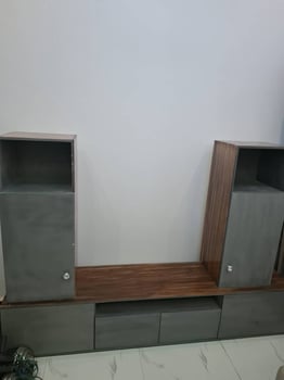 Meuble TV design moderne gris anthracite et bois quasi neuf