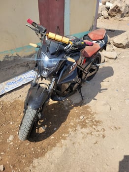 Moto Jinchen 200 en bon état avec carte grise