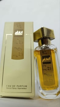 Parfums unisexes neufs Victory avec boîte d\'origine