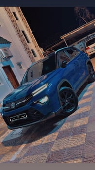 Toyota Urban Cruiser 2023 et Hyundai Creta 2021 à vendre